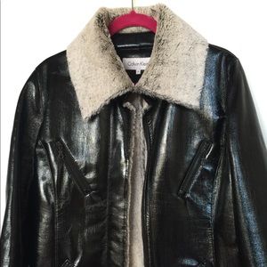 Calvin Klein • Sz M • jacket with faux fur lining
